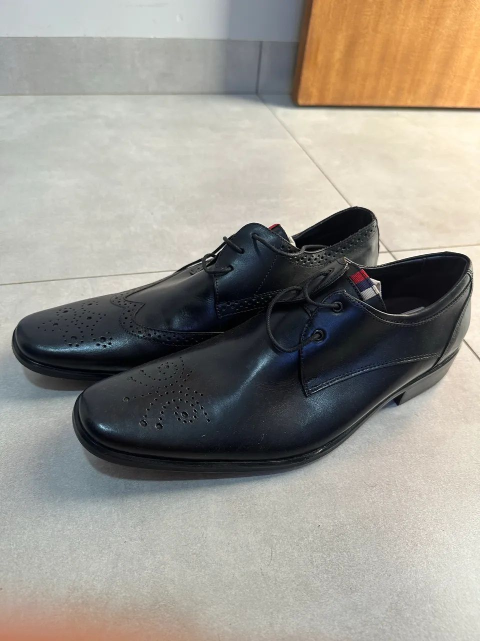 Sapatos de couro marca tchwm shoes