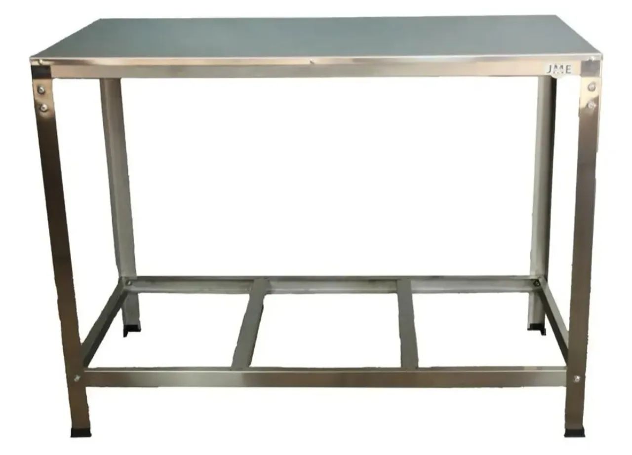 Mesa de inox 1x0,60m