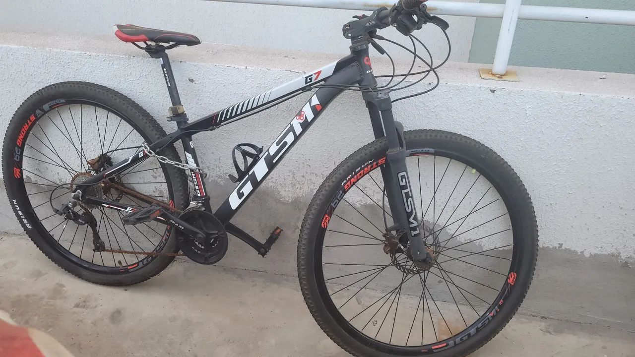 Bicicleta GTSM1