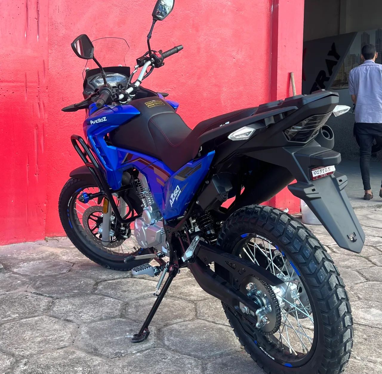 AVELLOZ AZ 160 XTREME - Foto 4