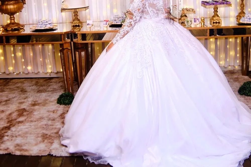 Vendo vestido de noiva  - Foto 2