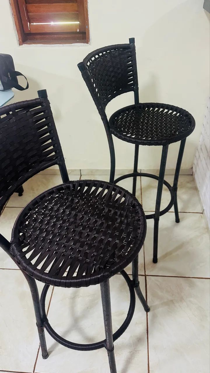 Banquetas  100,00 cada