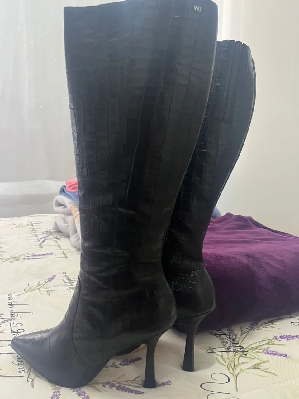 Bota Wj