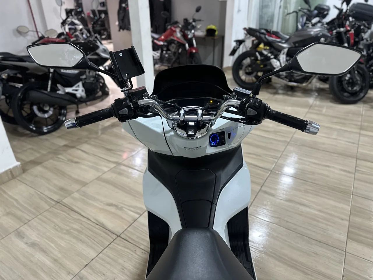 Honda Pcx 160 abs 2024 - Foto 4