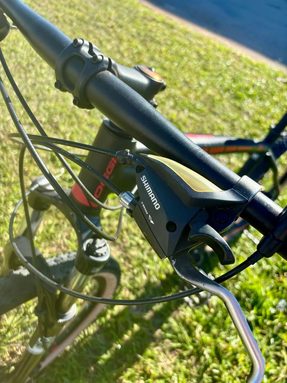 Bicicleta OGGI HACKER (M) Aro 29 - Foto 5