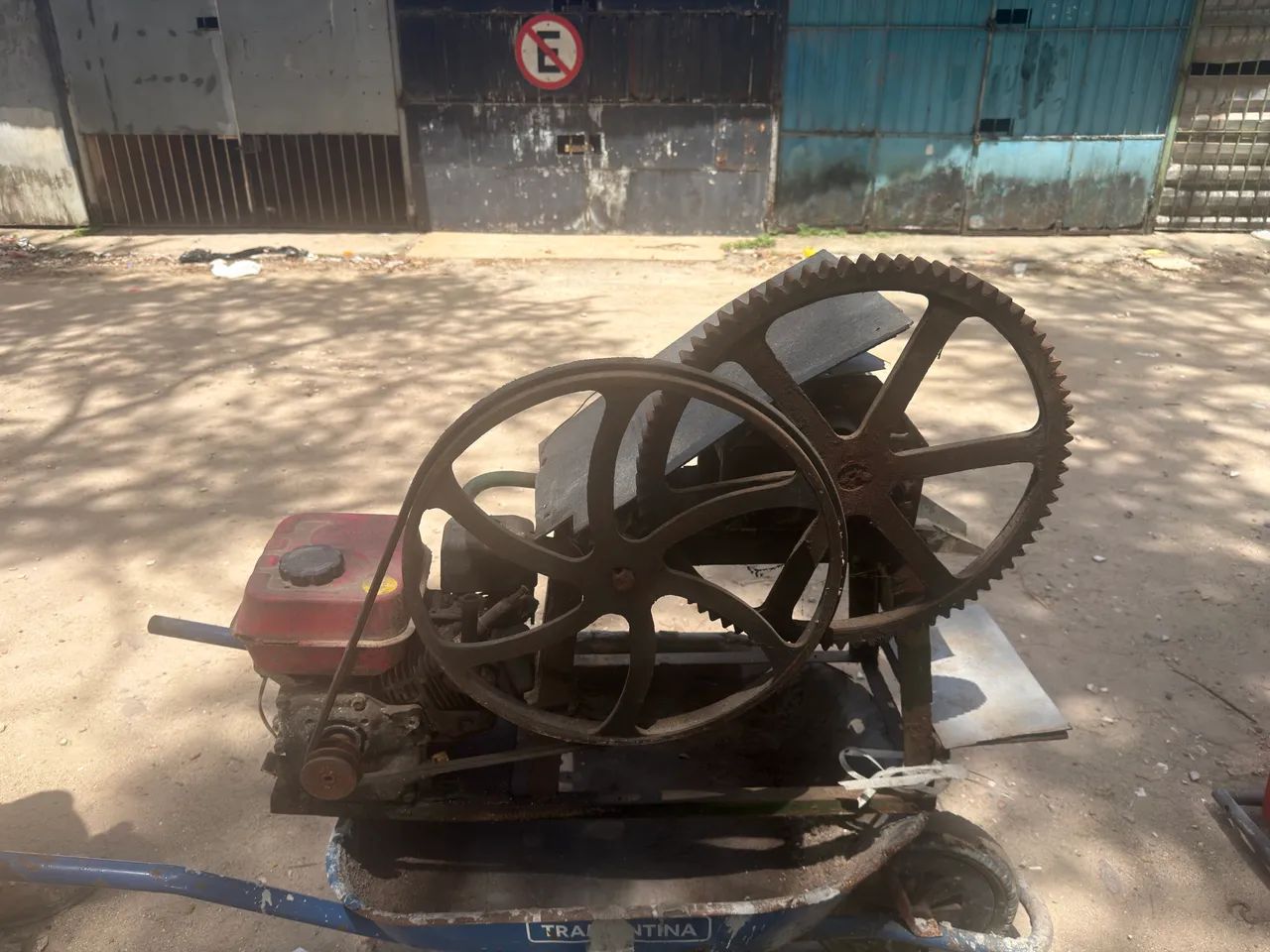 Vendo máquina de caldo de cana  - Foto 2
