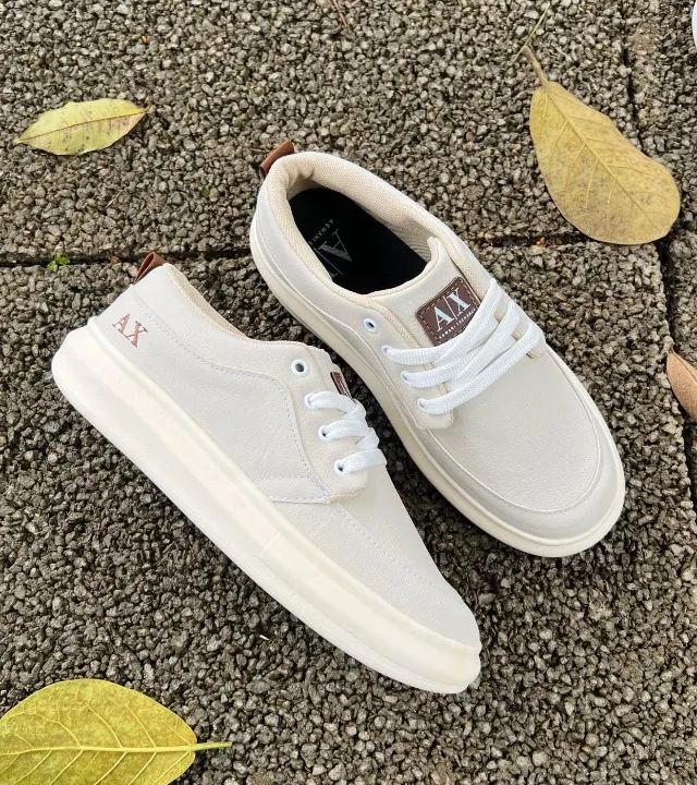 SAPATENIS ARMANI BEGE