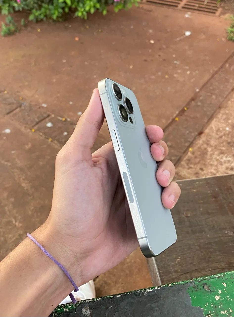 iPhone 15 Pro 128gb  - Foto 2