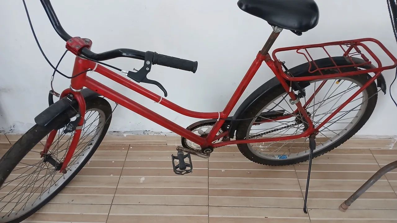 Vendo bicicleta  antiga 