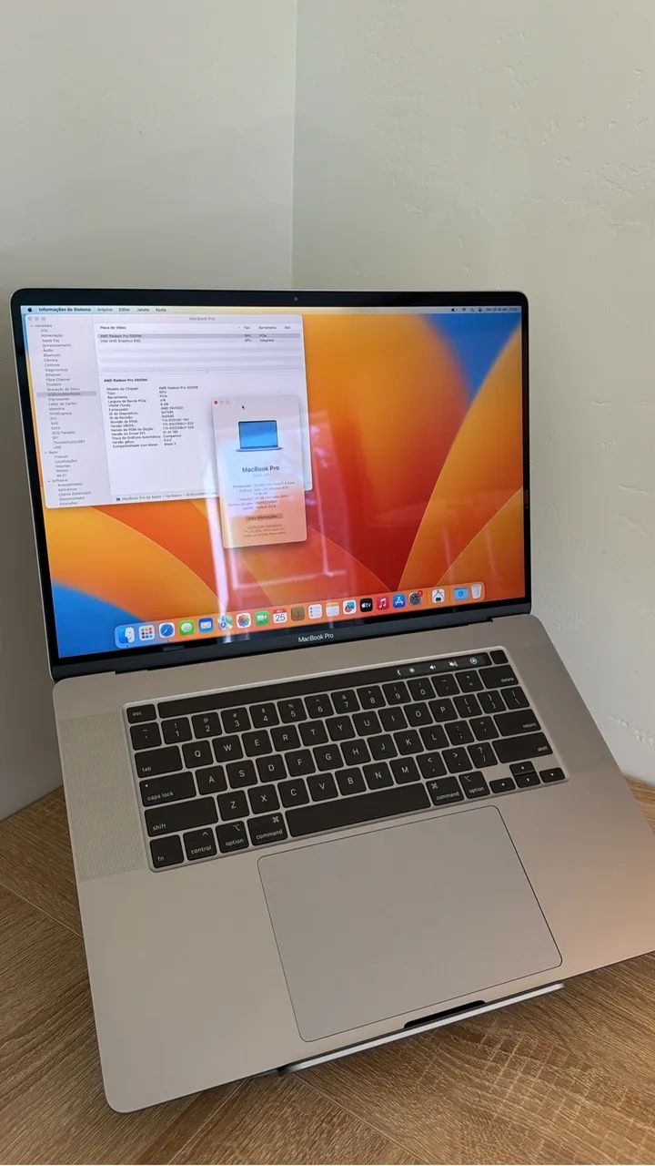 MacBook Pro 16 i7 32GB 1TB Radeon Pro 5500M 8GB - Notebooks