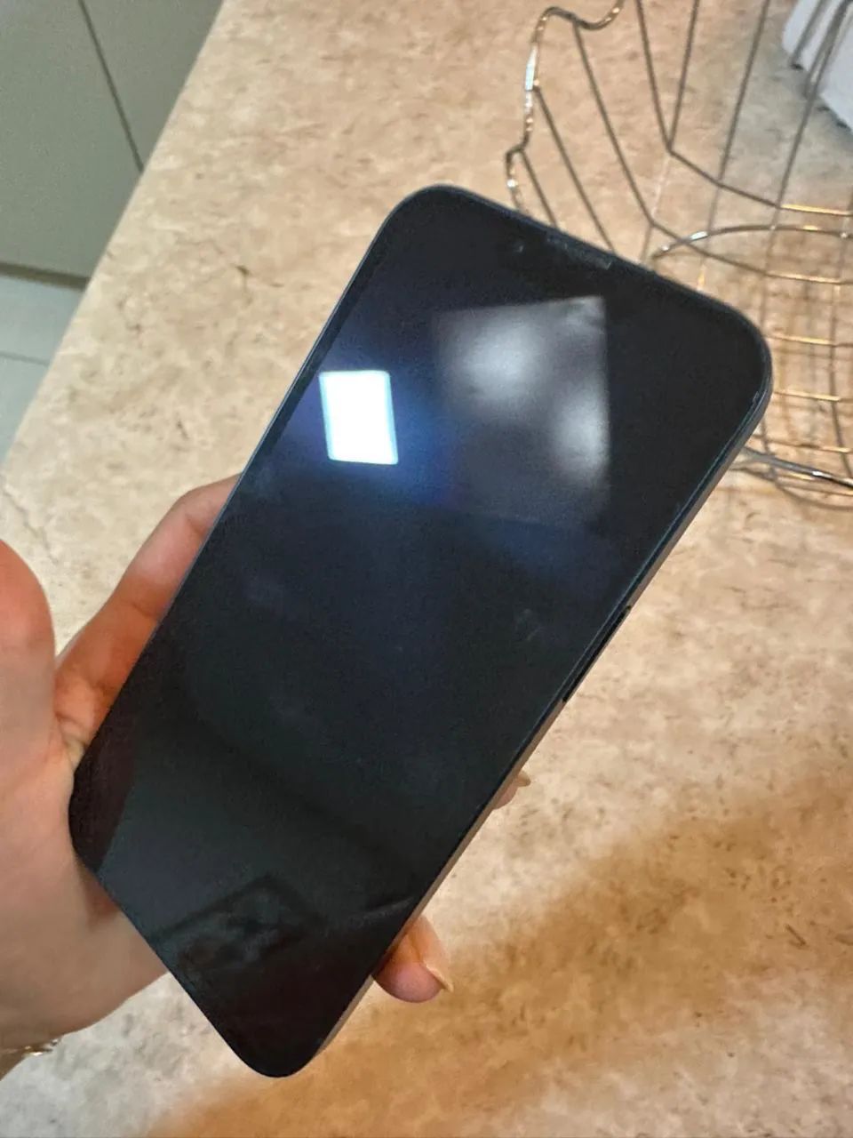 Vendo IPhone 13, 128 GB  Celular em ótimo estado - Foto 2