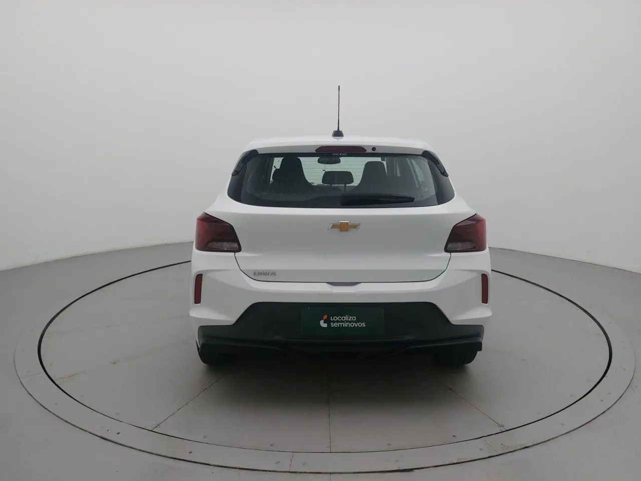 Chevrolet Onix Hatch 1.0 12V Flex Mec. 4P, foto 4 de 18