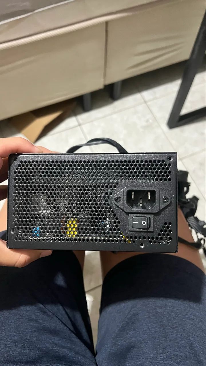 Fonte Montech 650W valor negociável  - Foto 2