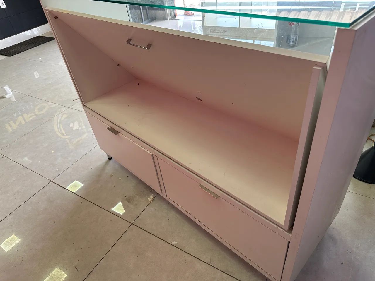 Vitrine de MDF com vidro  - Foto 5