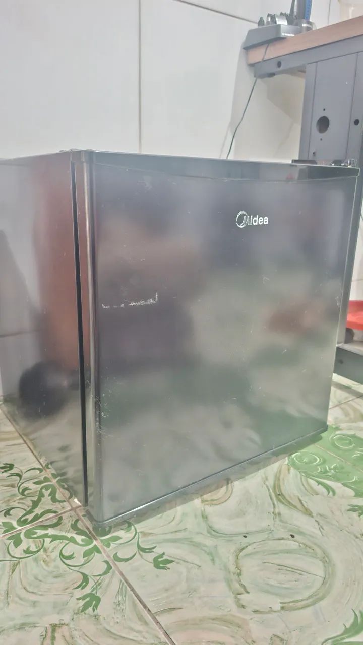 Frigobar Midea 45L - Foto 5