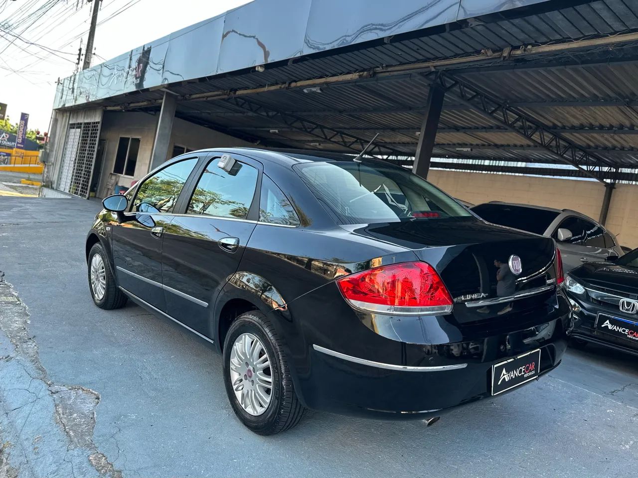 Fiat Linea Essence 1.8 Flex 16V 4P 2013 - Foto 5