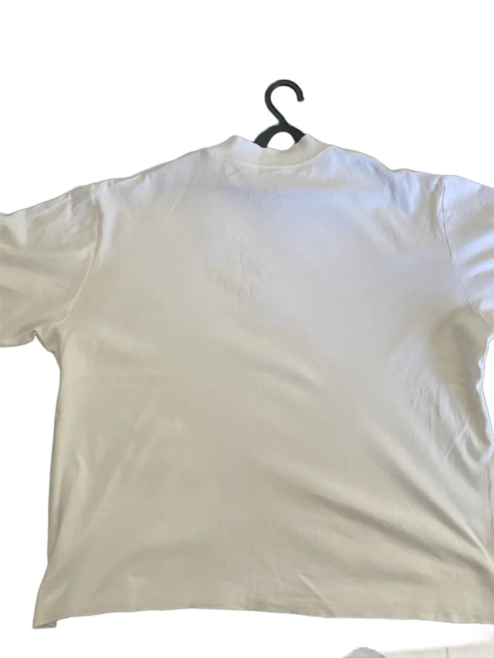Camisa branca gola alta  - Foto 4