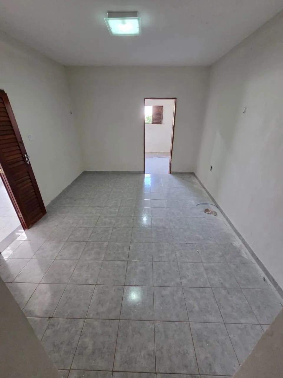 Vendo casa ampla, 04 quartos em Patos - PB, no Bairro da Maternidade. - Foto 5