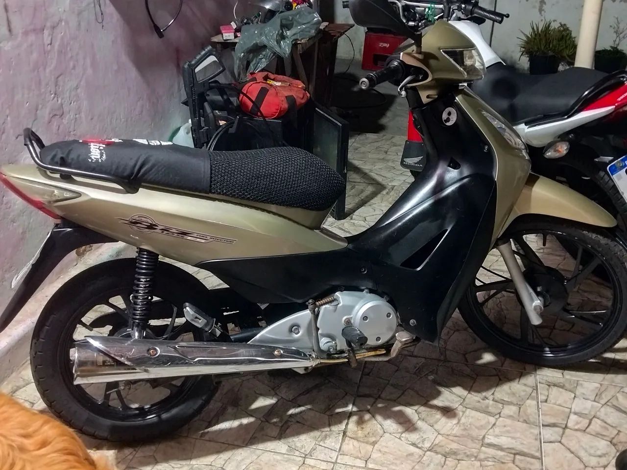 Biz ES 125  - Foto 2