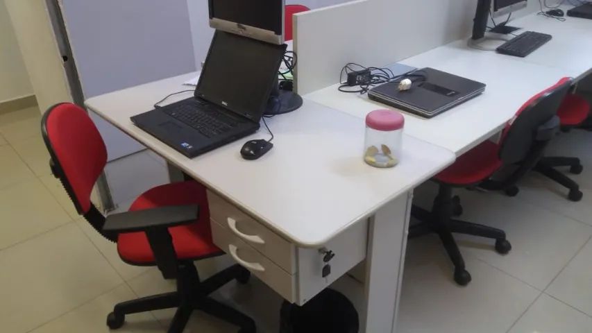 mesa de escritorio - Foto 2