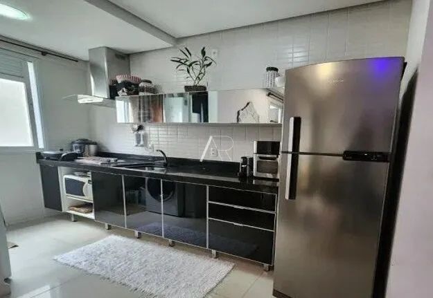 Apartamento com 61 m², 2 Quartos e 2 banheiros à Venda - Foto 3