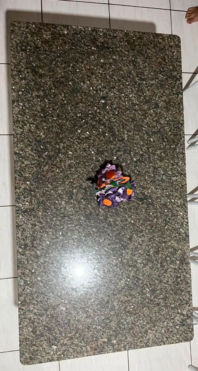 Vendo MESA c/ 6 Cadeiras  - Foto 4