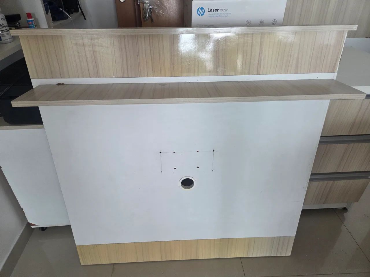 Painel para TV de 28 a 43 polegadas MDF