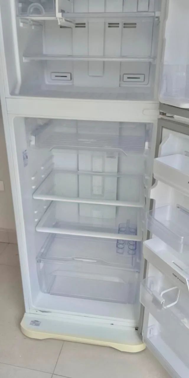 Geladeira Eletroluz  - Foto 3