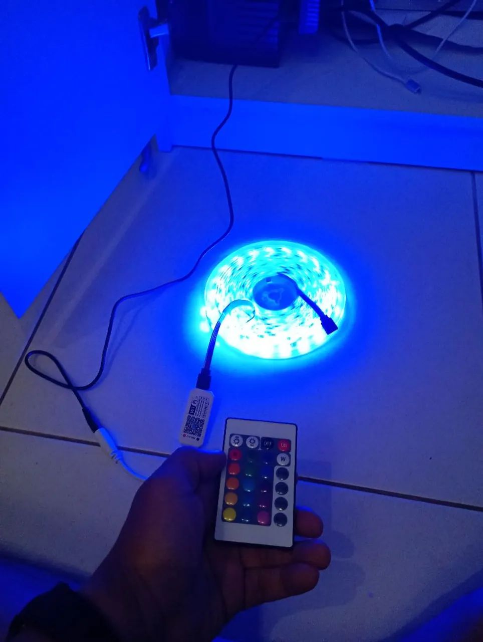 Fita rgb 10m com controle remoto *55 - Foto 3