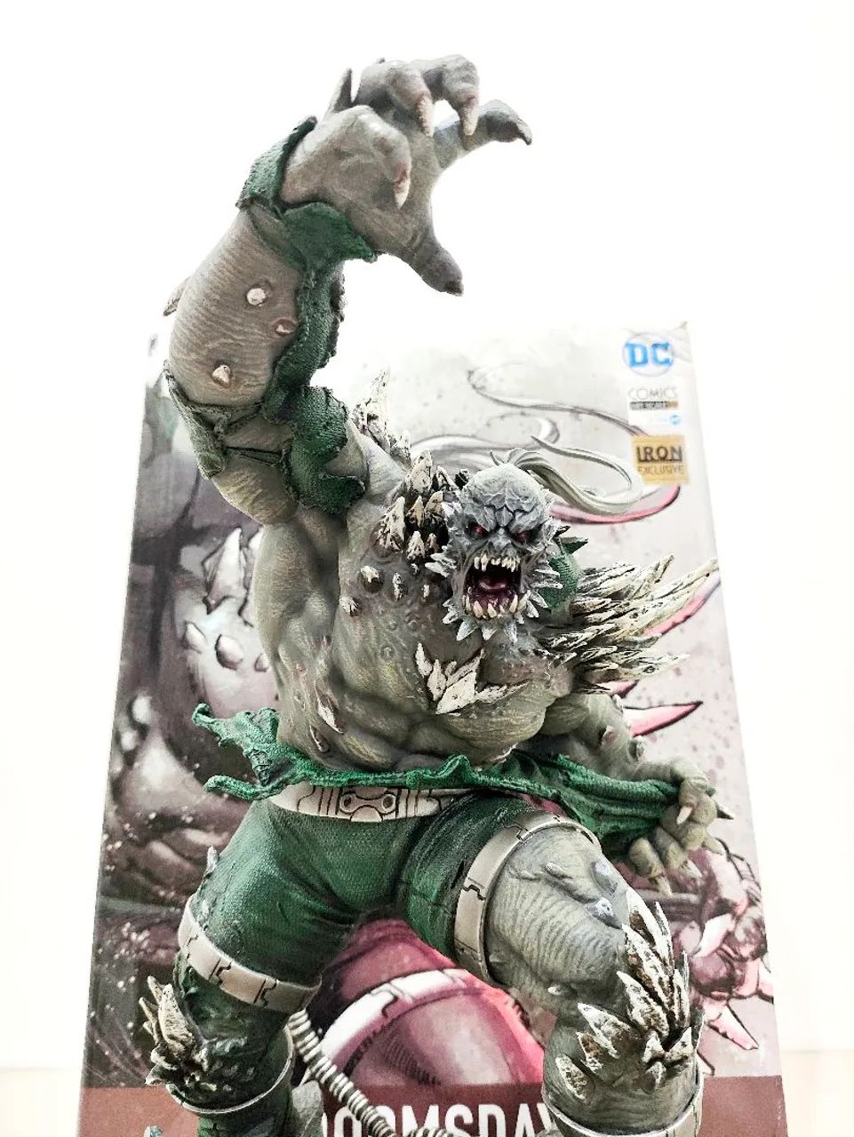 Doomsday Iron Studios 1/10 Exclusivo - Foto 2