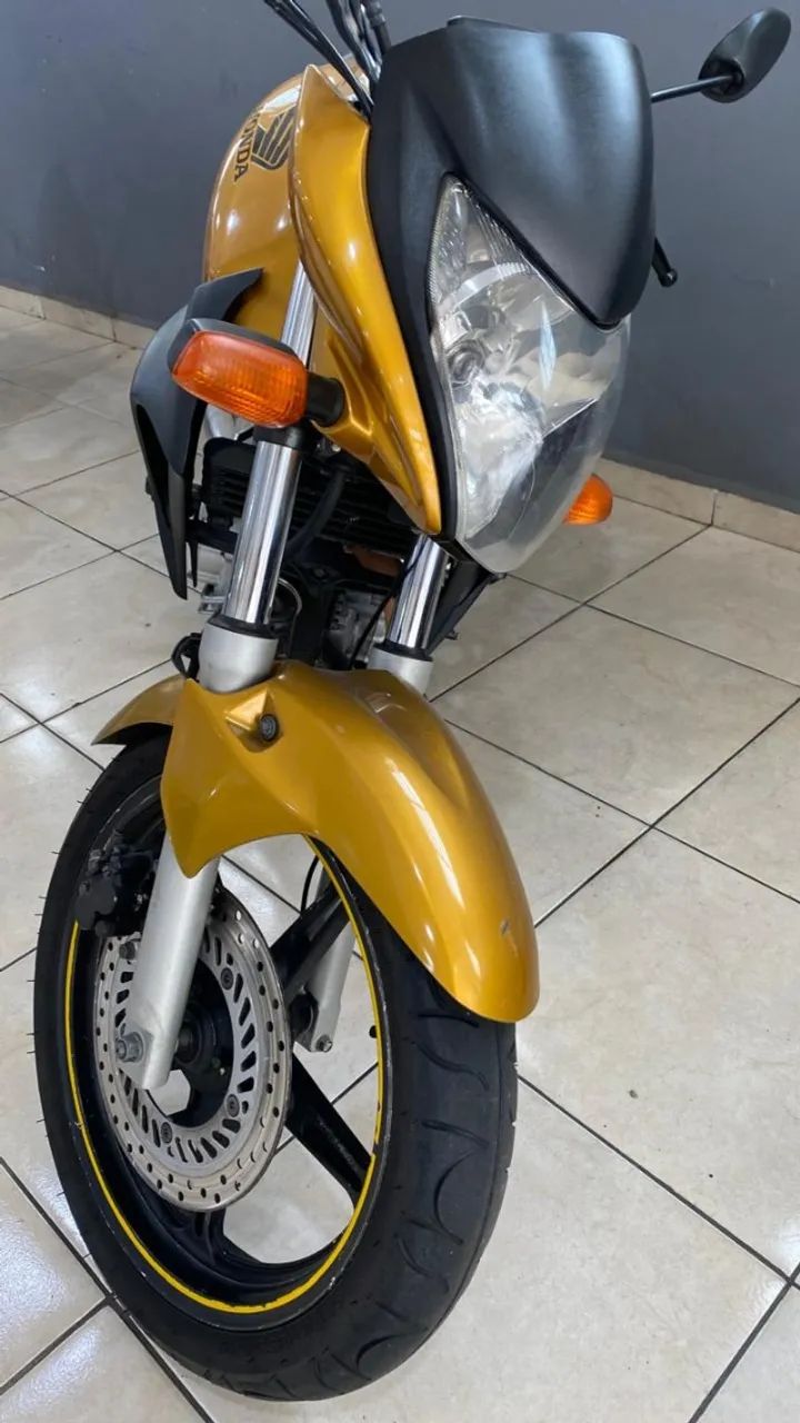 HONDA CB300R 2010 - Foto 5