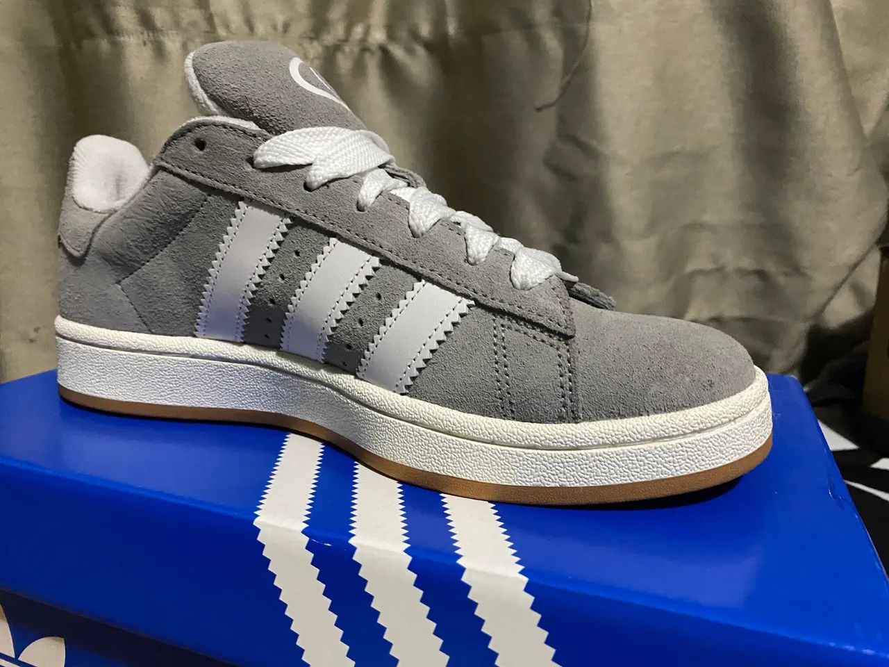 Tênis Adidas