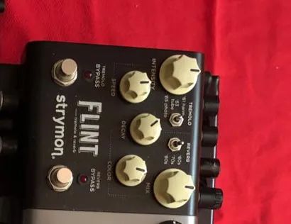 ギター Strymon FLINT V1 Strymon Flint V1 - Instrumentos musicais - Matadouro, Floriano