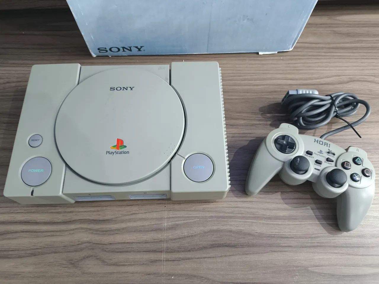 Playstation 1 com caixa e manual funcionando perfeitamente  - Foto 5