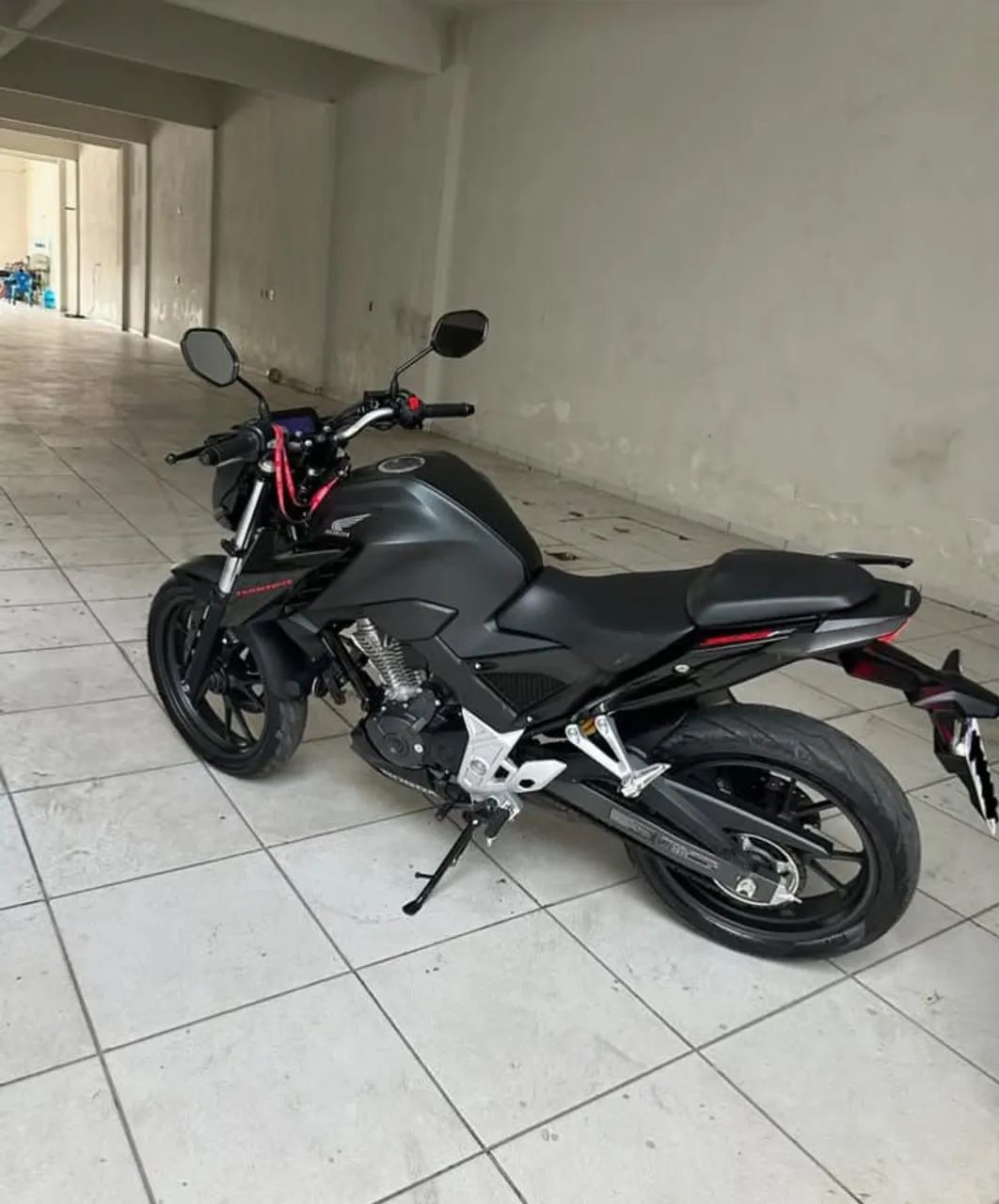 CB 300  - Foto 3