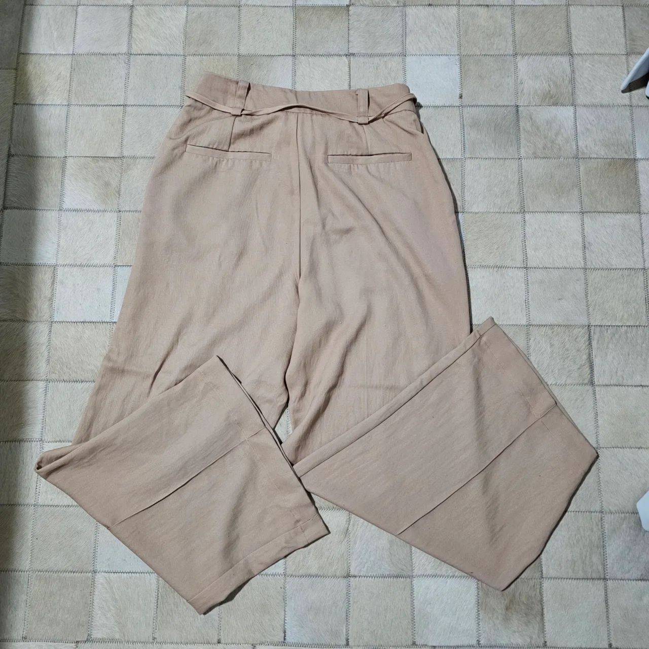 Calça tecido shoulder bege - Foto 3