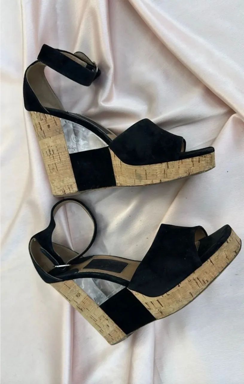 Sandália Salvatore Ferragamo 