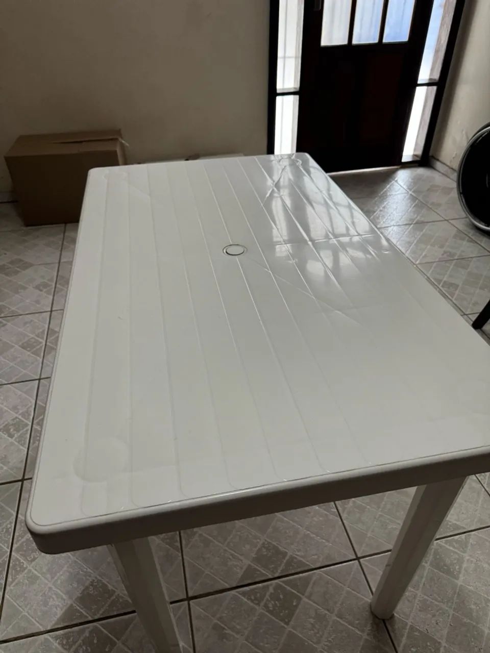 Mesa de plástico grande  - Foto 3