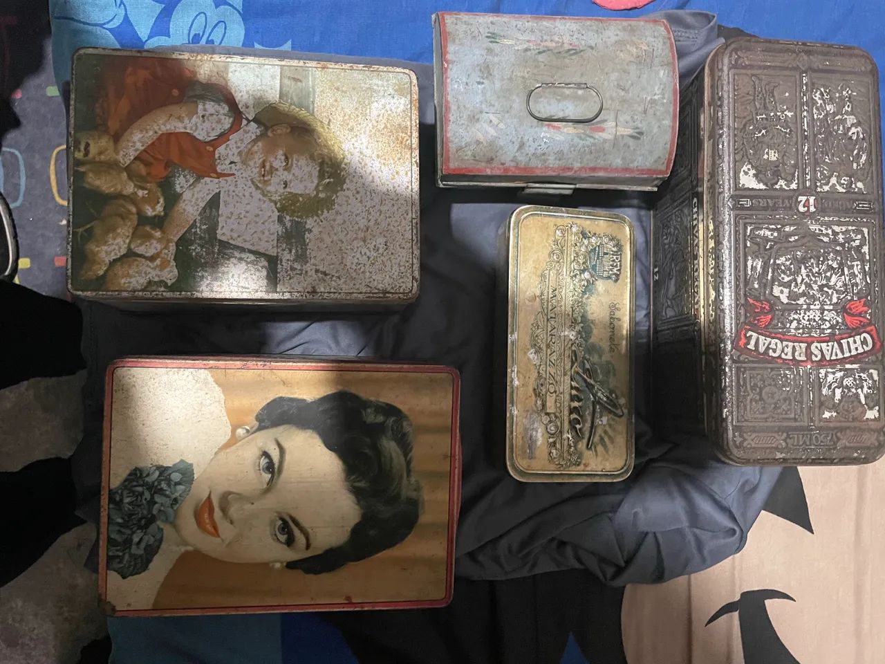 Combo de latas vintages antigas 
