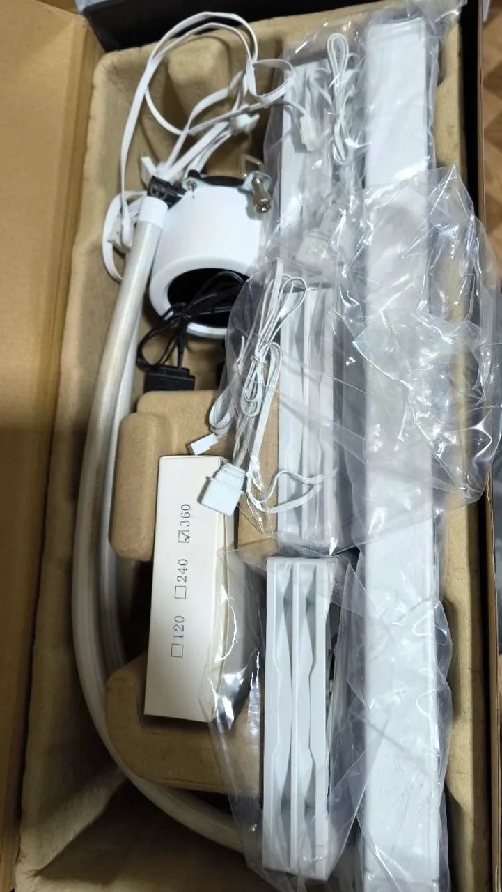Watercooler 360mm white superframe white  - Foto 3