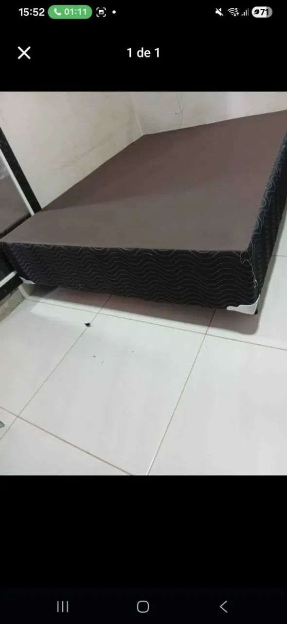 Vendo base de cama box casal 