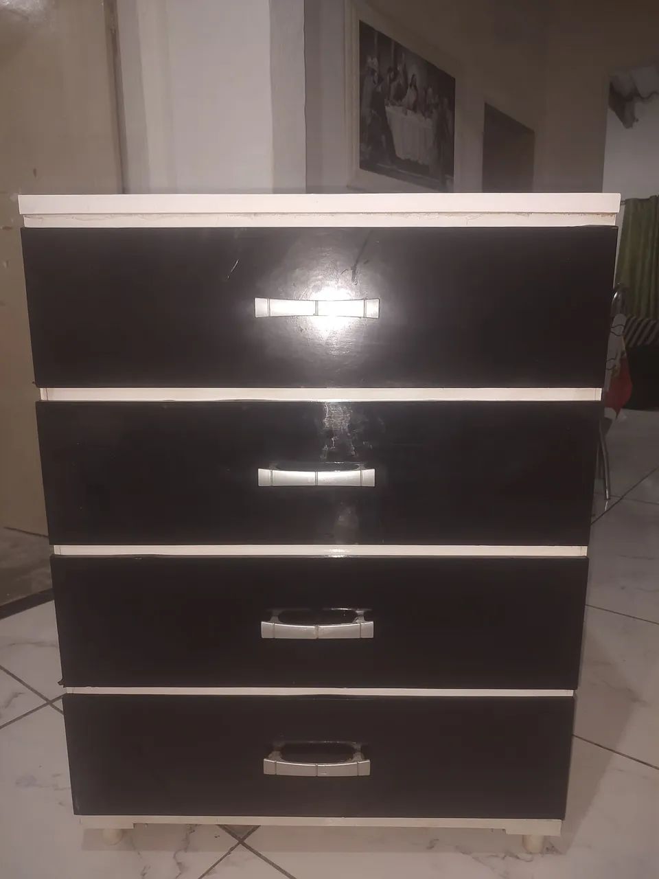 Comuda  novinha 