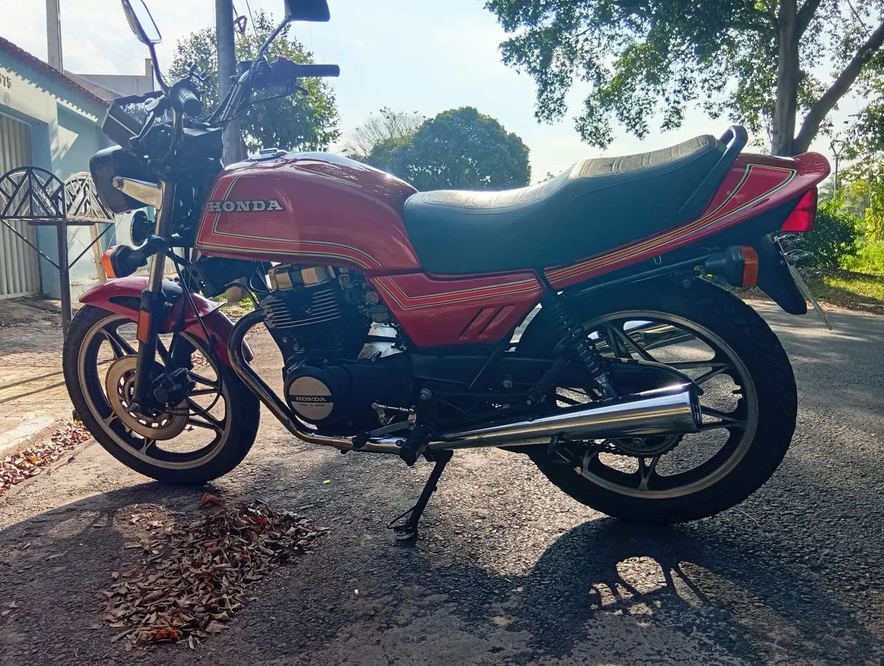 CB 450 - Foto 2
