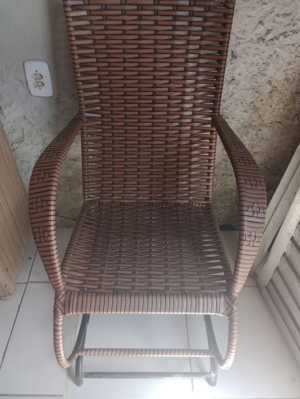 CADEIRA DE BALANÇO 