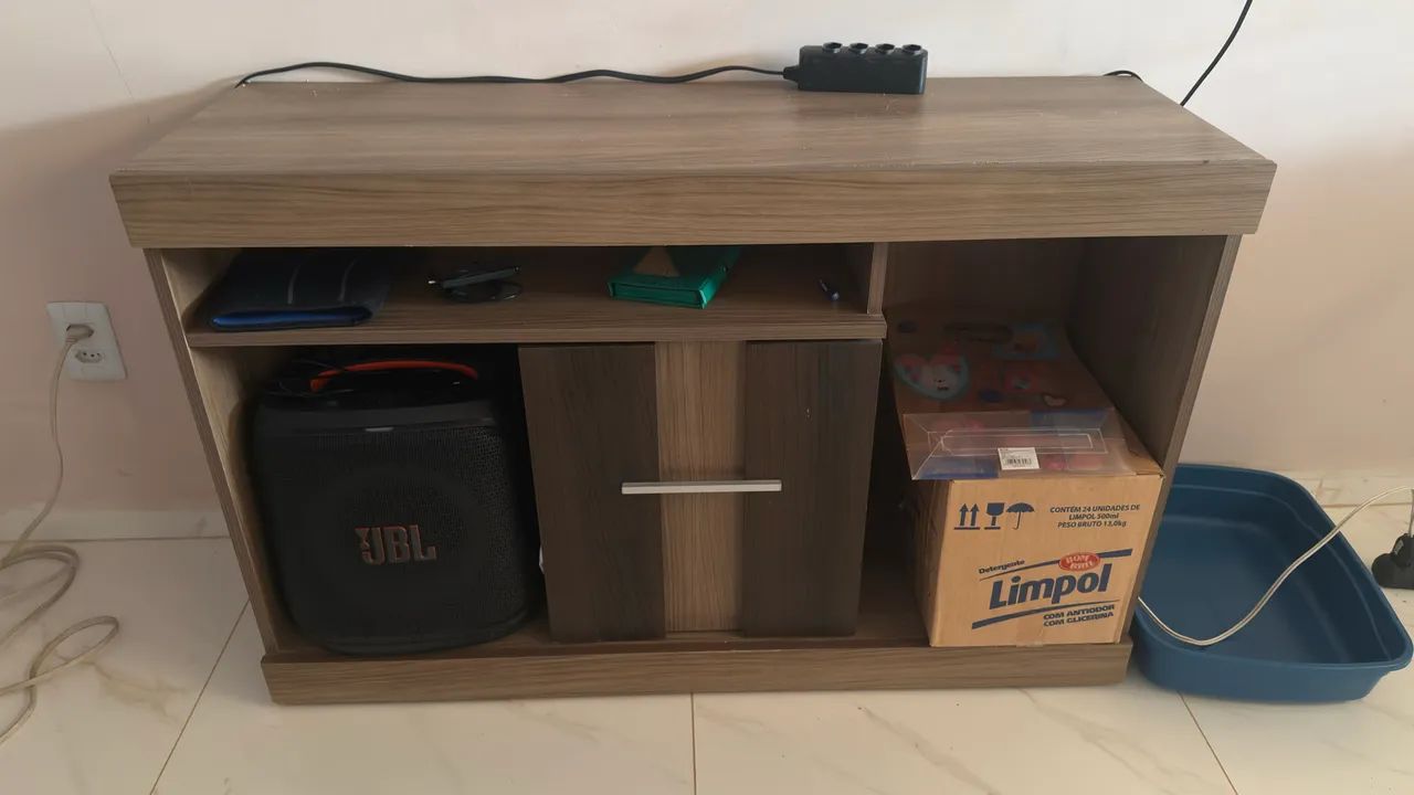 Guarda roupa de solteiro 