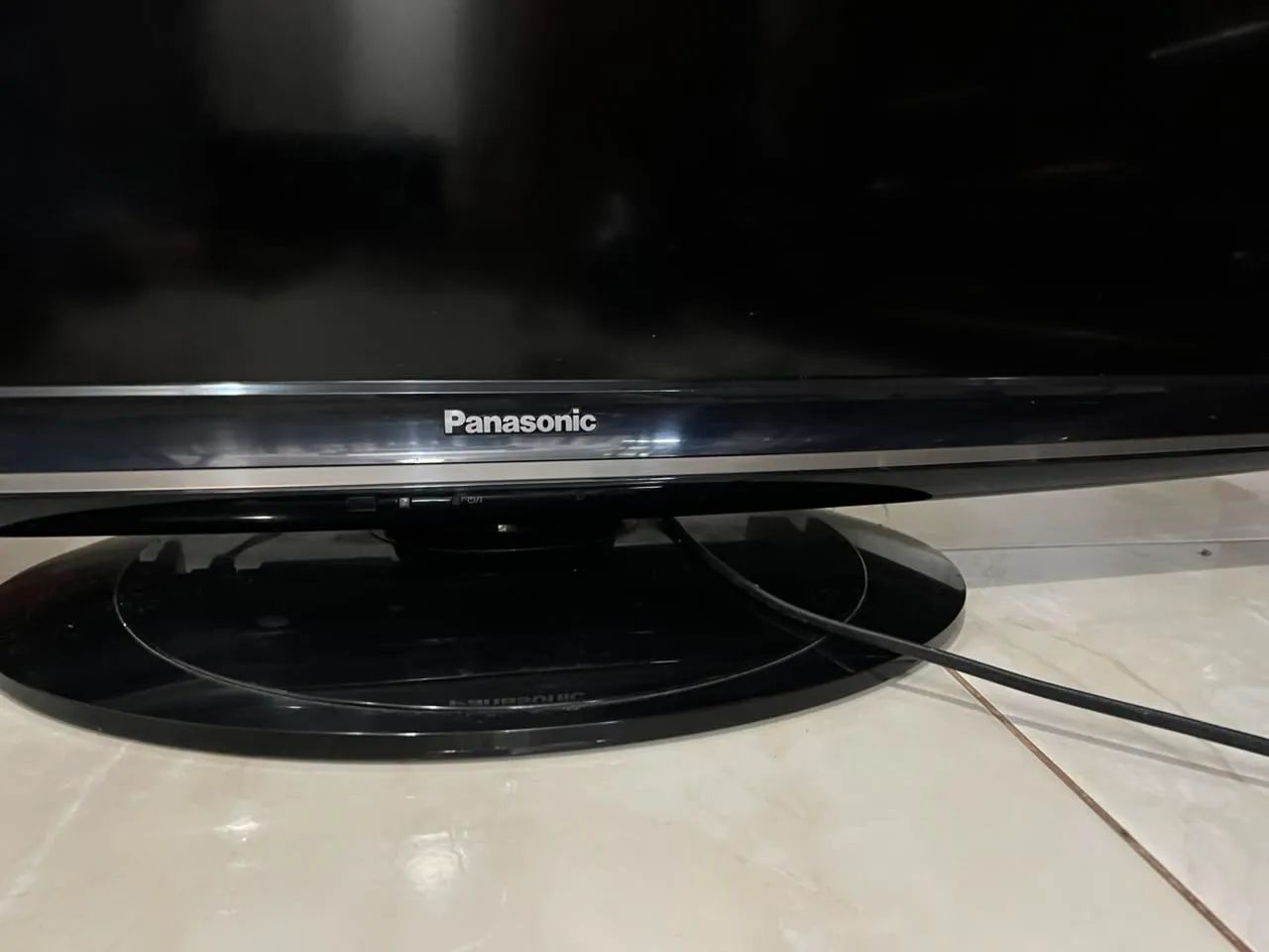 TV Panasonic Viera 42" Full HD (TC-L42S10B)  + Controle e Base - Foto 4