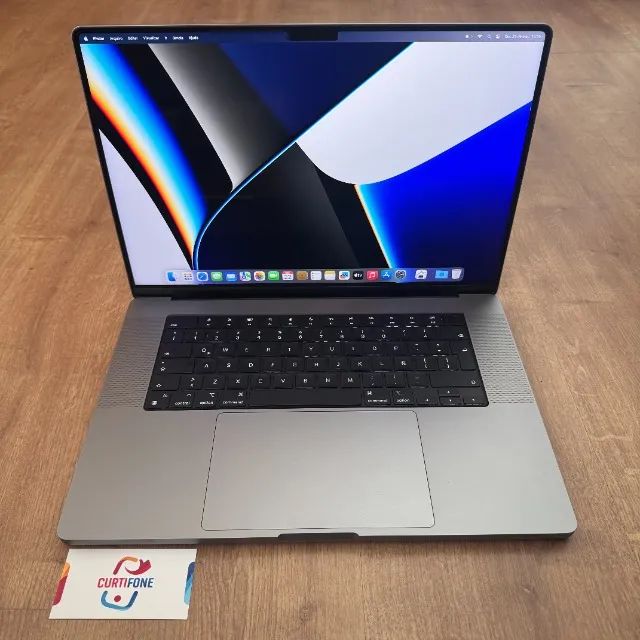 MacBook Pro M2 PRO - 16