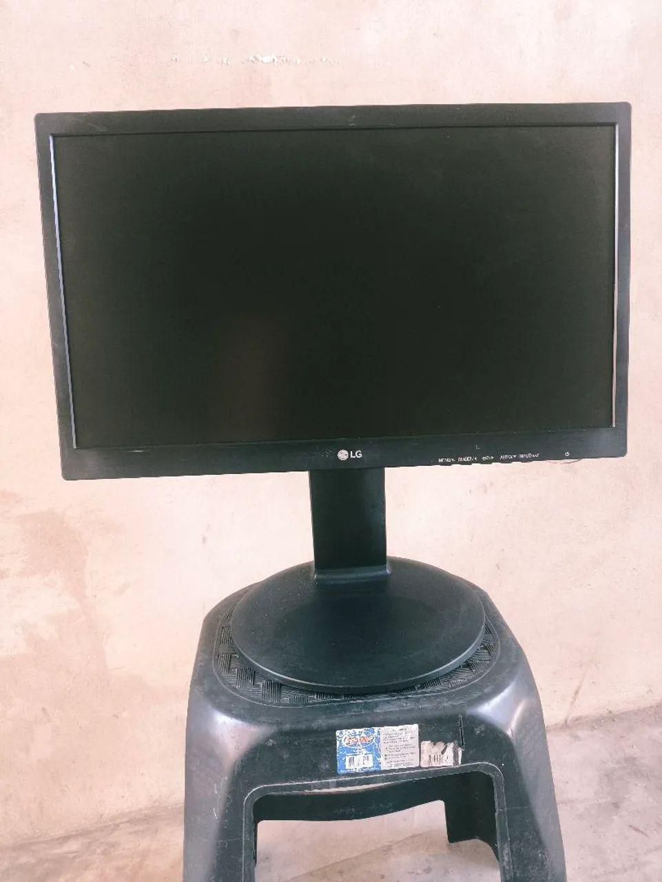 Monitor LG LED 