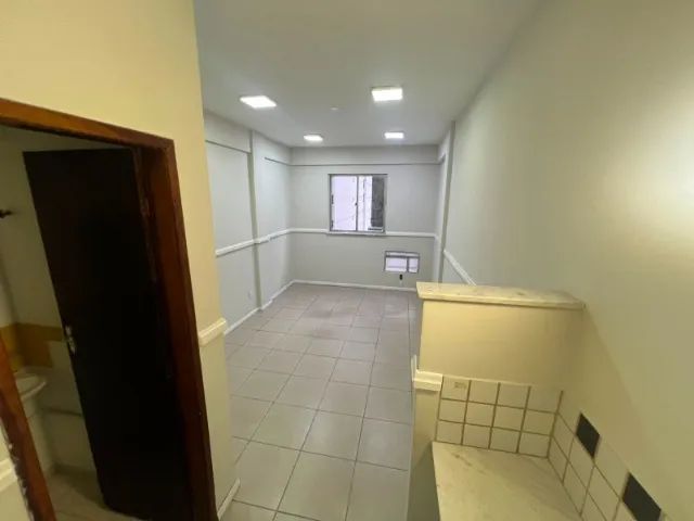 ALUGA-SE SALA COMERCIAL NO CENTRO DE BARRA MANSA  - Foto 2