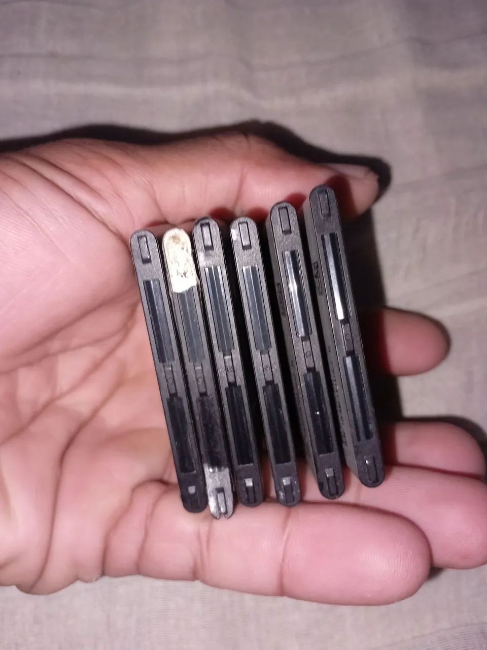 Lote 6 baterias celular j5 usadas - Foto 2